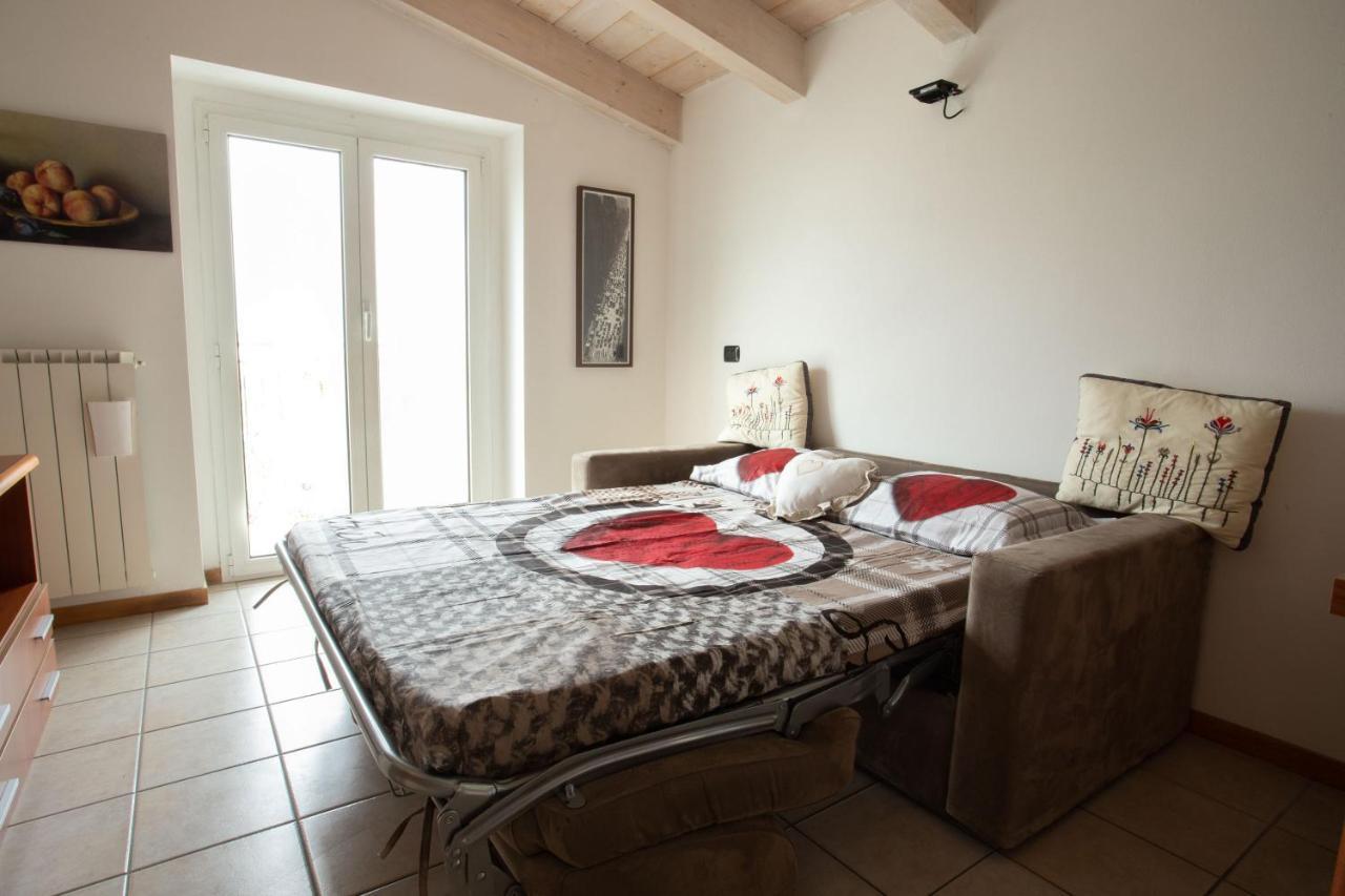 Casa Vacanze Valeria Сондрио Экстерьер фото