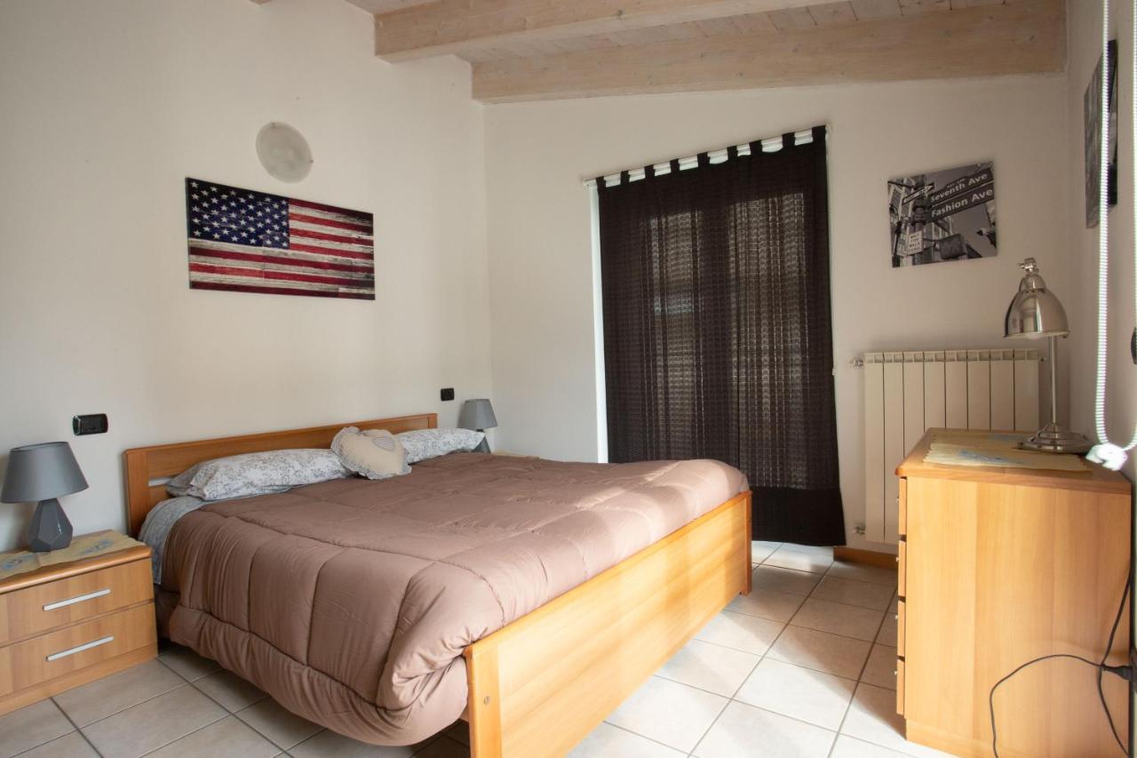 Casa Vacanze Valeria Сондрио Экстерьер фото