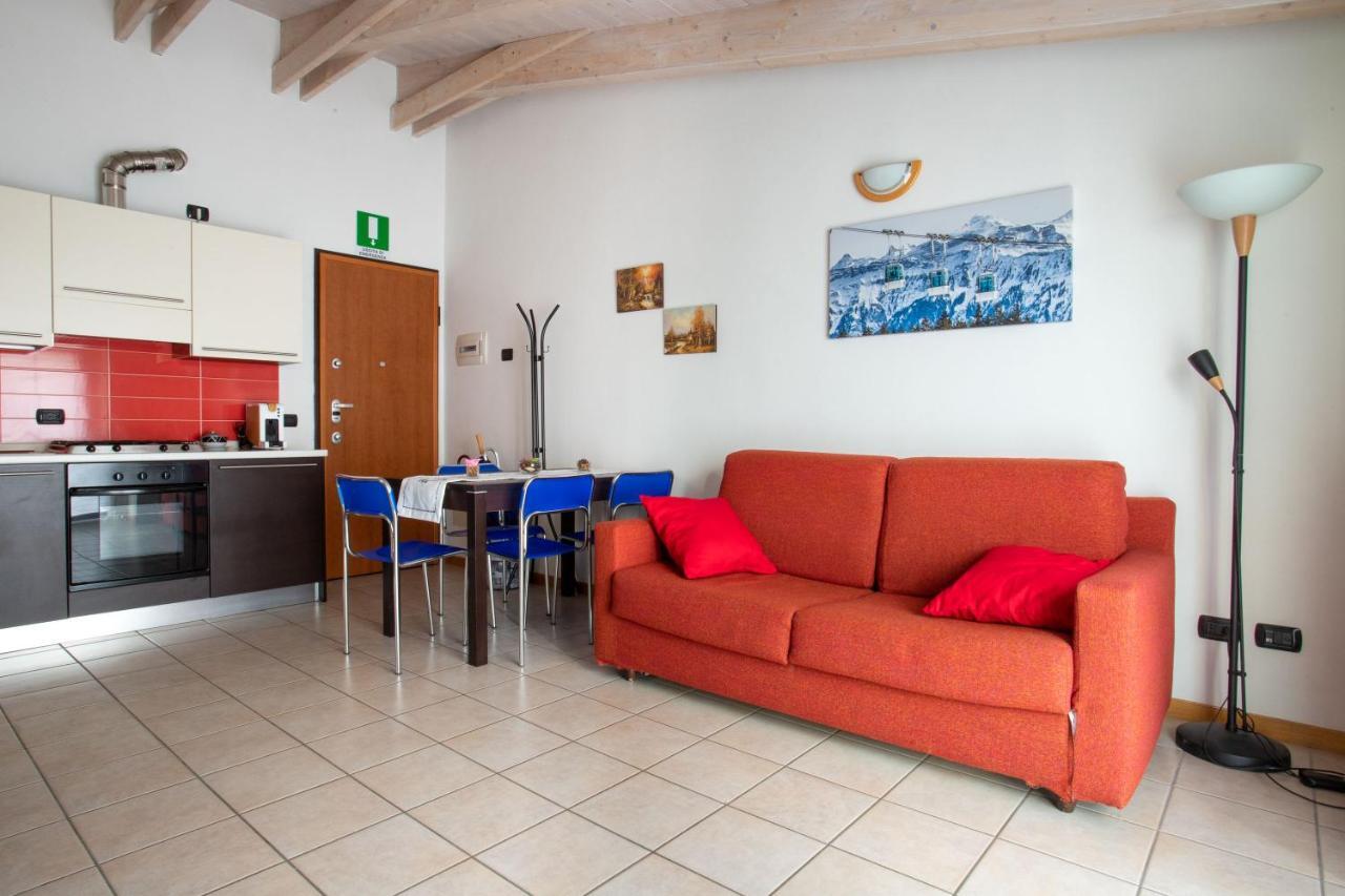 Casa Vacanze Valeria Сондрио Экстерьер фото